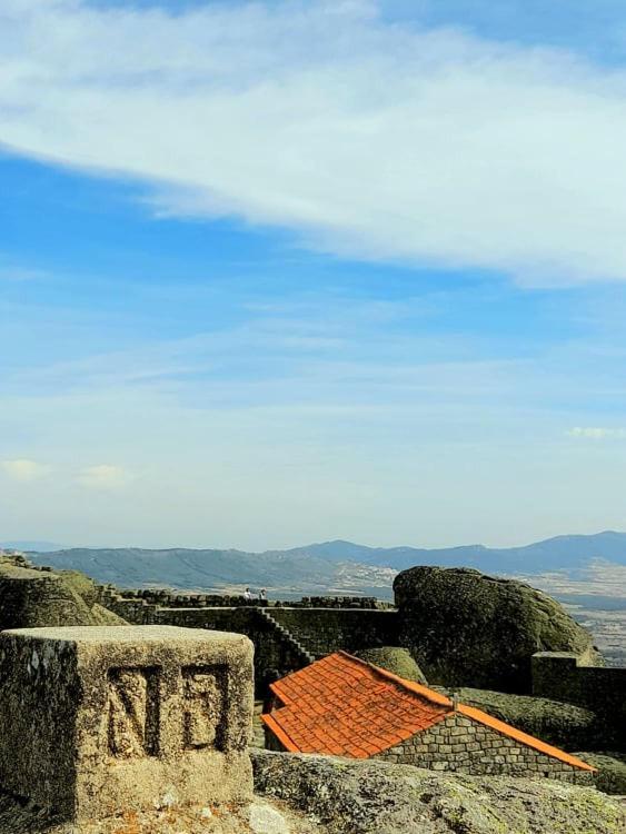Casa Vinte & Cinco Alojamento Local Penha Garcia Eksteriør bilde